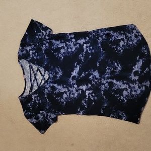 Women's medium tie dyed criss cross top same day shipping